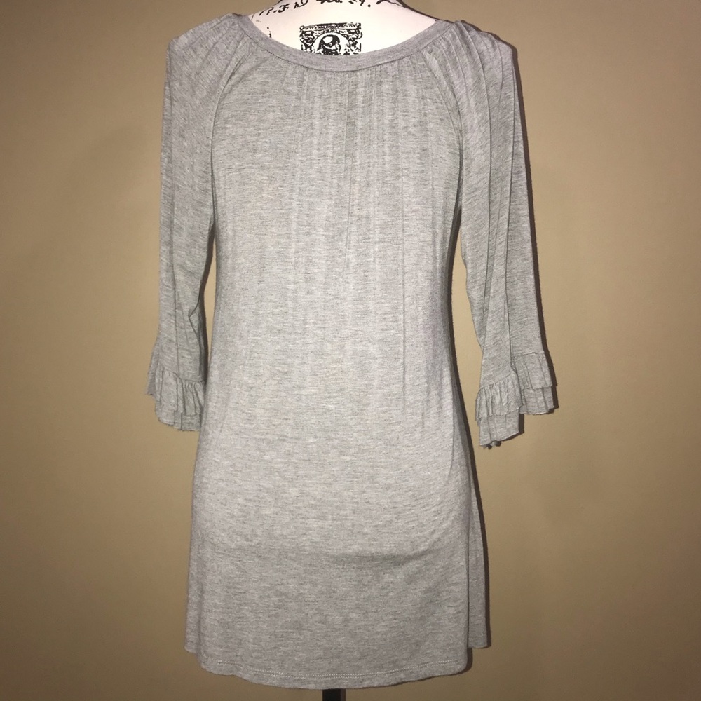 Cezanne | Ruffle Sleeve Gray Runic - Picture 9 of 9
